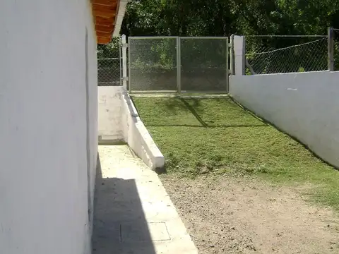 Depto Tipo Casa 2 ambientes con 1 baño