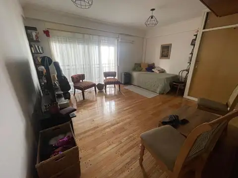 ARISTOBULO DEL VALLE 130 , Piso 1º