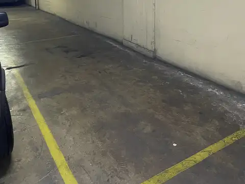 Cochera en Venta Fija