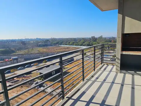 Departamento en Alquiler con 2 cocheras