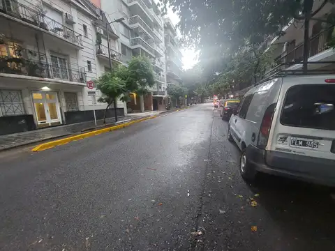 Gran local comercial en Pleno Belgrano!
