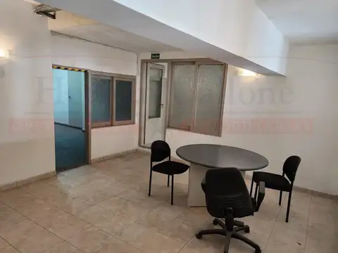 INMUEBLE 780 M² APTO VARIOS DESTINOS EN VILLA MARTELLI