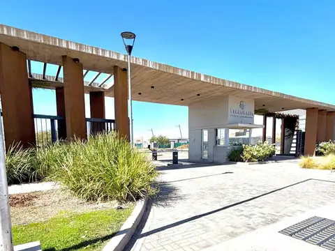 Roque Sáenz Peña 100