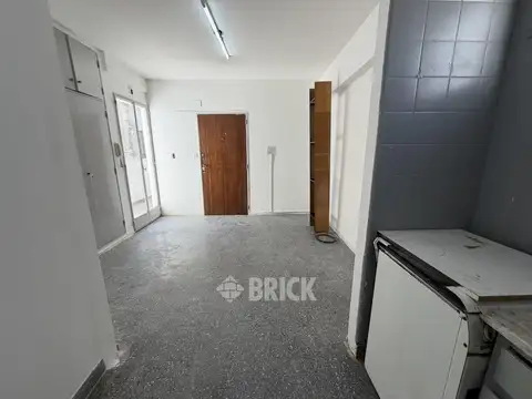 MANSILLA Y AV. PUEYRREDON - BALCON ATERRAZADO