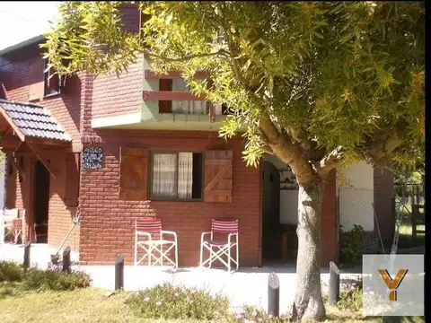 Triplex en venta - 6 Dormitorios 7 Baños - Cochera - 220Mts2 - Nueva Atlantis