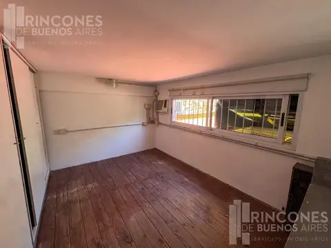 PH tipo loft con entrepiso y patio – Contrafrente silencioso – Venta directa