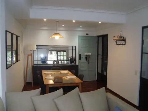 Departamento 4 ambientes con 2 baños