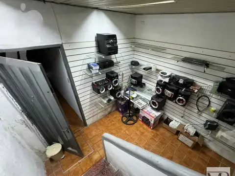 Galpon en Venta en Lanús Este, USD 145.000