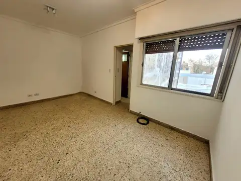 Pacifico Rodriguez 4700