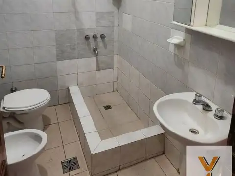 Depto Tipo Casa en Alquiler 134 años