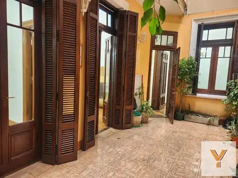 Depto Tipo Casa en Alquiler en San Nicolás, USD 1.070