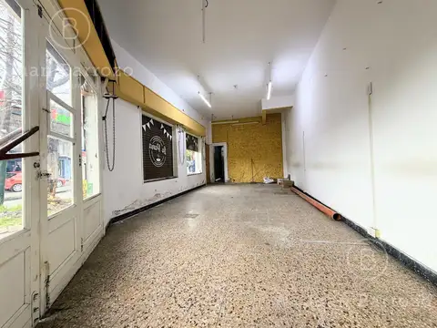 Venta Local en Banfield Este