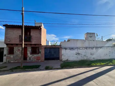 Pedro Goyena 300