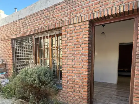 VENTA DTO PLANTA BAJA  2 DORMITORIOS Y PATIO-