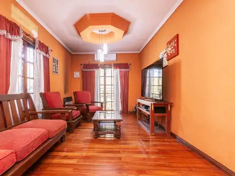Depto Tipo Casa en Venta en Lanus Este, USD 85.000