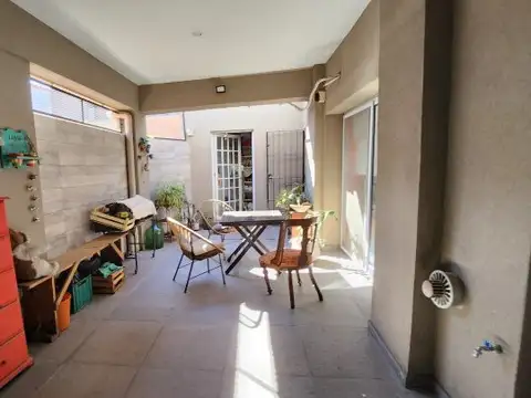 Depto Tipo Casa en Venta de 2 ambientes