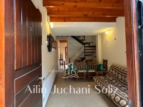 Casa en Alquiler Temporal con 1 cochera