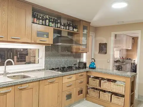 Excelente casa en venta - St. Thomas Sur-Canning
