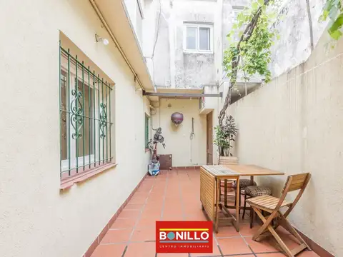 Depto Tipo Casa en Venta en Villa Pueyrredon, USD 158.000