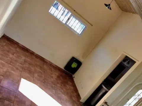 Aeronautica Argentina 92 , Piso 1