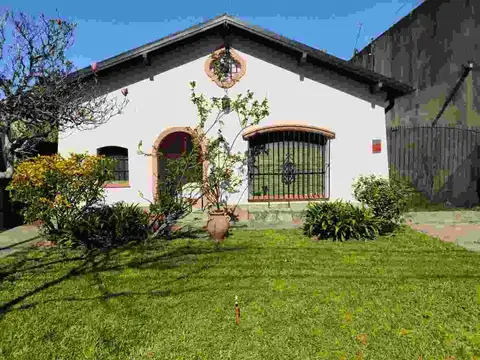 CASA EN VENTA SOURIGUES 4 AMB QUINCHO Y JARDÍN