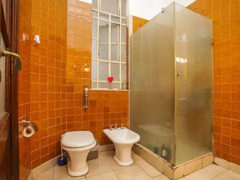 Venta departamento de 4 amb c/ patio San Nicolas