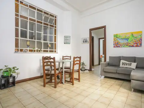 Venta departamento de 4 amb c/ patio San Nicolas