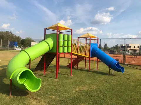 Terreno en Venta en Pilar del Este - Santa Lucia, USD 37.000