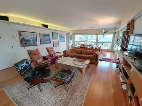 Departamento 4 ambientes con 3 baños