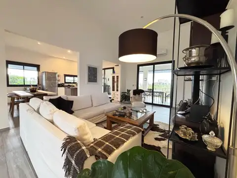Barrio El Naudir, Aguas Privadas