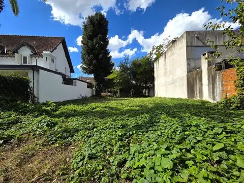 Excelente Terreno en Zona Residencial - La Horqueta