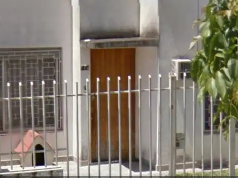 Casa Multifamiliar en Venta.