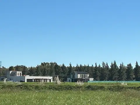 Terreno en Venta de 1833,0 m2
