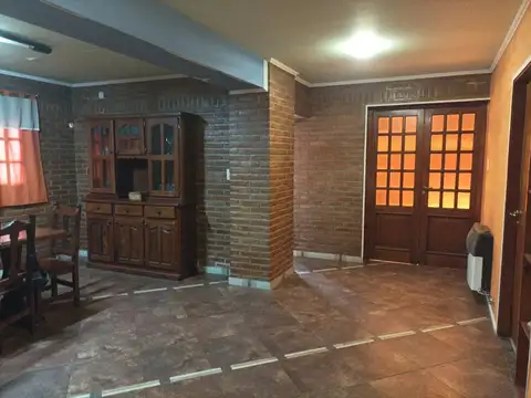 Casa en Venta en Arroyo Seco, USD 90.000