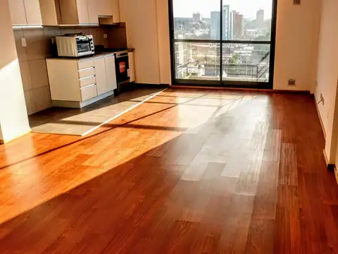 ALQUILER - MONOAMBIENTE C/FRENTE - 42 m2