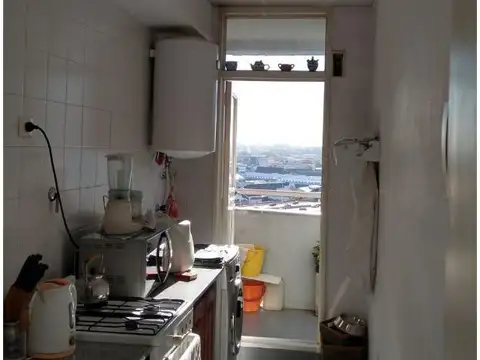 Departamento en Venta 2 Dormitorios TIV T.Pueyrredon. Piso a