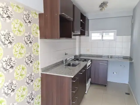 Departamento en Alquiler en Constitucion, CABA