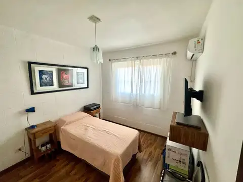 Chacabuco 1300, Piso 1