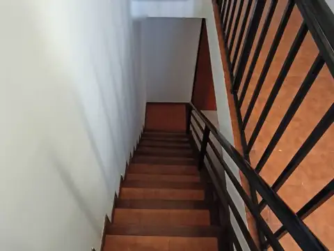 Departamento 4 ambientes con 3 baños