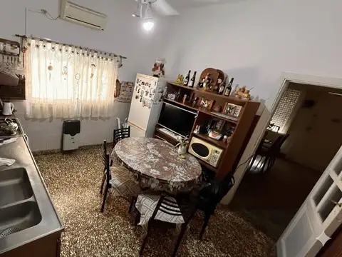 Depto Tipo Casa 4 ambientes con 1 baño