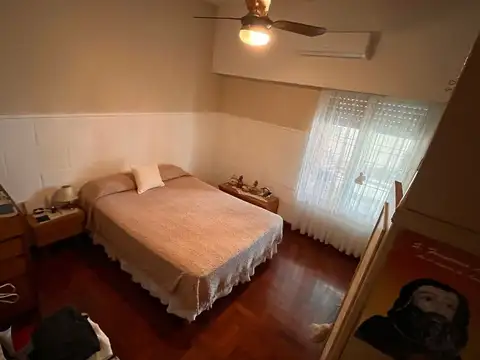 Depto Tipo Casa en Venta 52 años