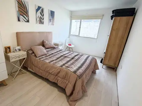Depto Tipo Casa en Venta 16 años