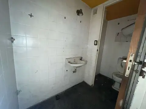 Local en Venta 47 años