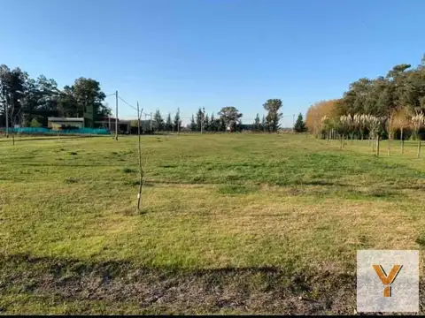 Terreno en venta - 908Mts2 - Coronel Brandsen