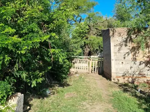 CASA EN VENTA - RIO CEBALLOS - Bo. Pietri