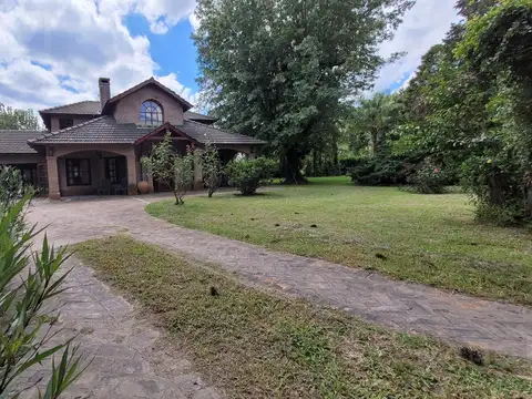 Venta Chacra sobre lote de 5400m2, en El Remanso Exaltación de la Cruz