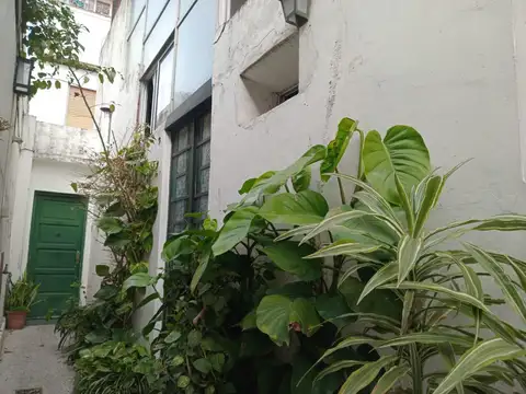 Depto Tipo Casa en Venta de 5 ambientes