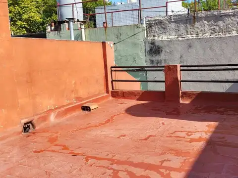 Depto Tipo Casa 3 ambientes con 1 baño