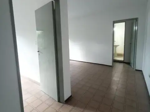 Departamento en Alquiler en Nuestra Señora De Lourdes, $ 320.000