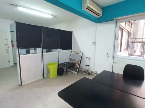 Monoambiente en venta  piso 3 lateral- Microcentro